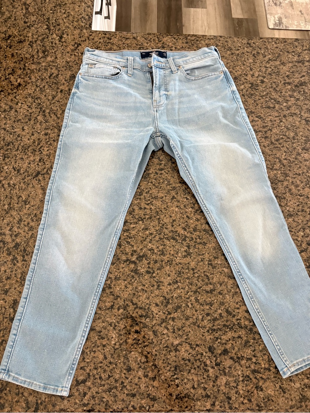 Hollister Women’s Skinny Jeans Light Wash Advanced Stretch Mid Rise sz12